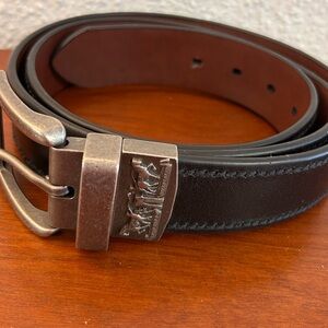 Levi’s Men’s Black and Brown reversible XL Leather belt 42-44